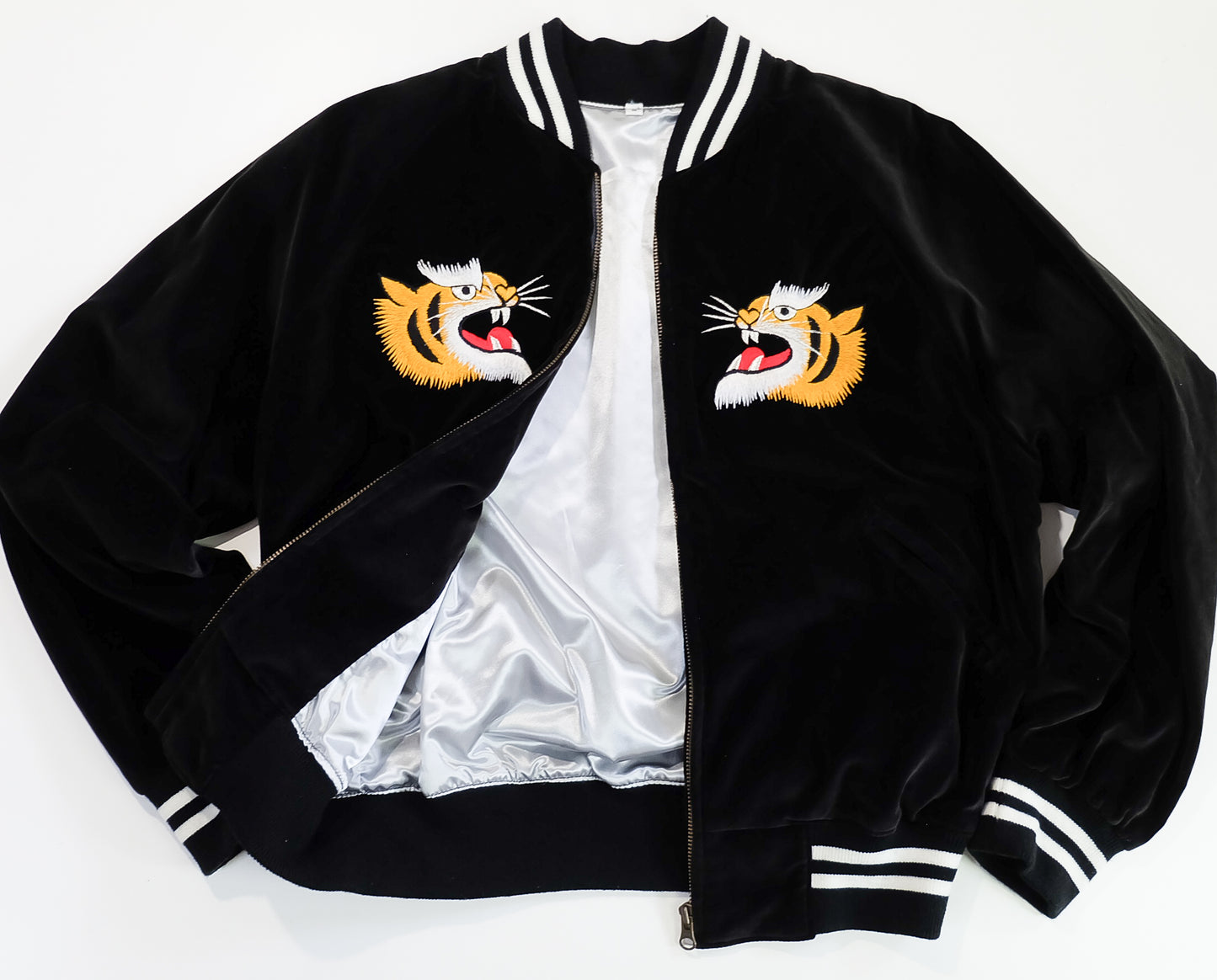 Prince Shokai Vintage Japanese Street Wear Fashion YOKOSUKA JUMPER Black Velvet Tiger Sukajan Bomber Yakuza Gangsta Y2K Souvenir Tour Jacket
