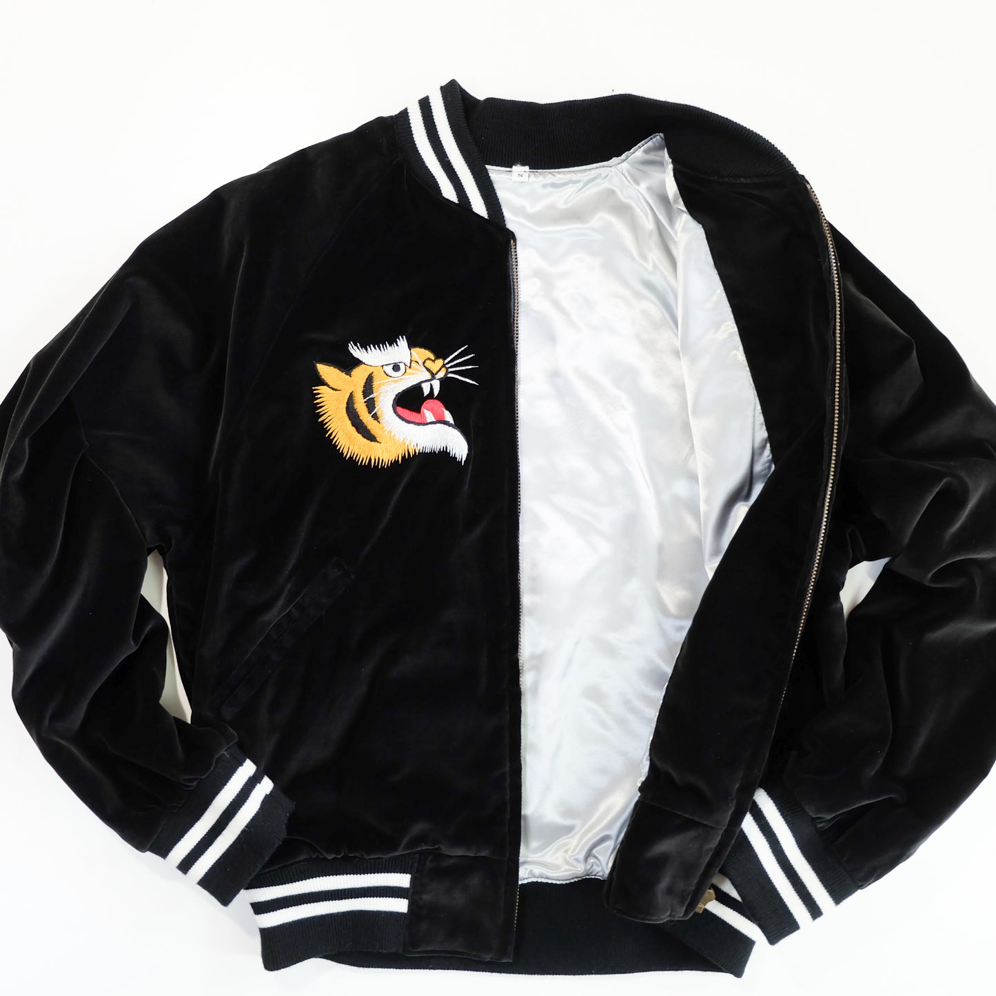 Prince Shokai Vintage Japanese Street Wear Fashion YOKOSUKA JUMPER Black Velvet Tiger Sukajan Bomber Yakuza Gangsta Y2K Souvenir Tour Jacket