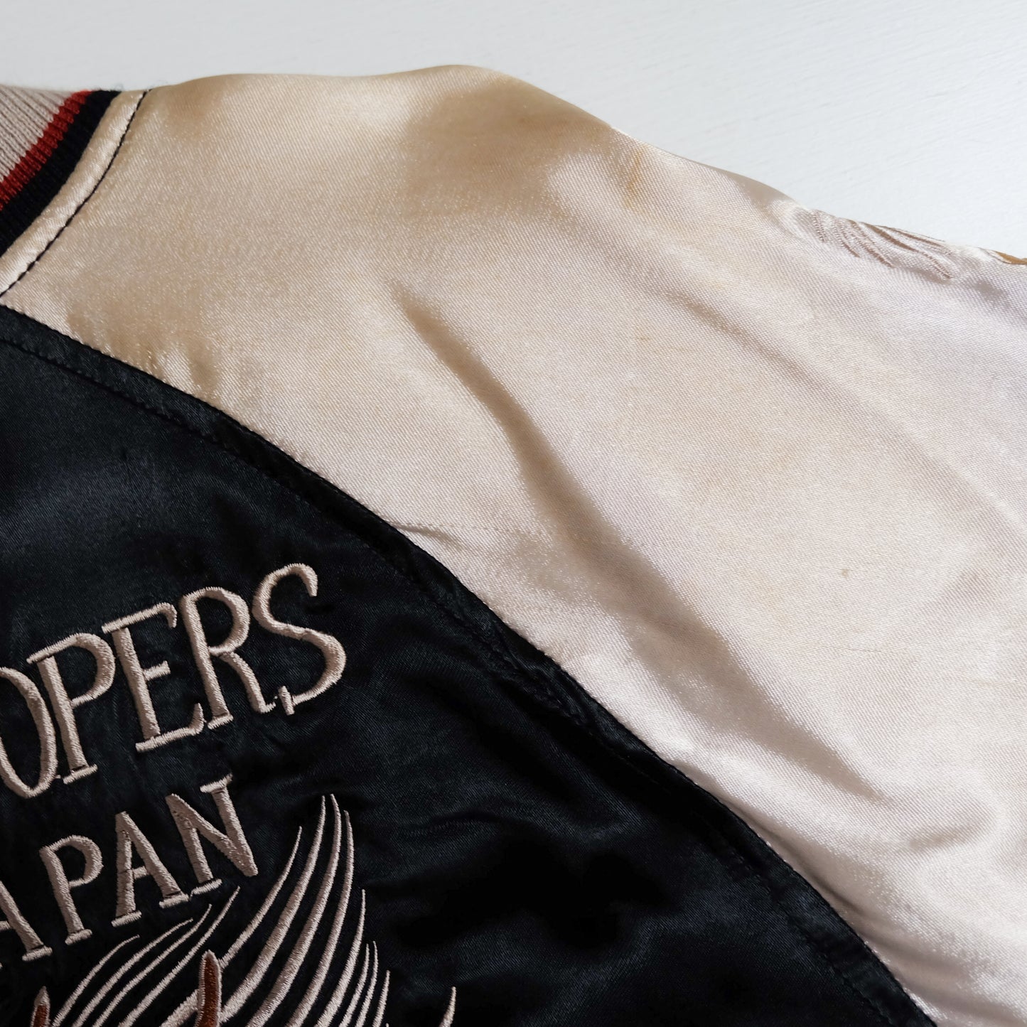 HOUSTON Japan U.S. Paratroopers 188 PIR 11th Airborne Sendai Dragon Sukajan Souvenir Jacket | Black Ivory Satin | Size M