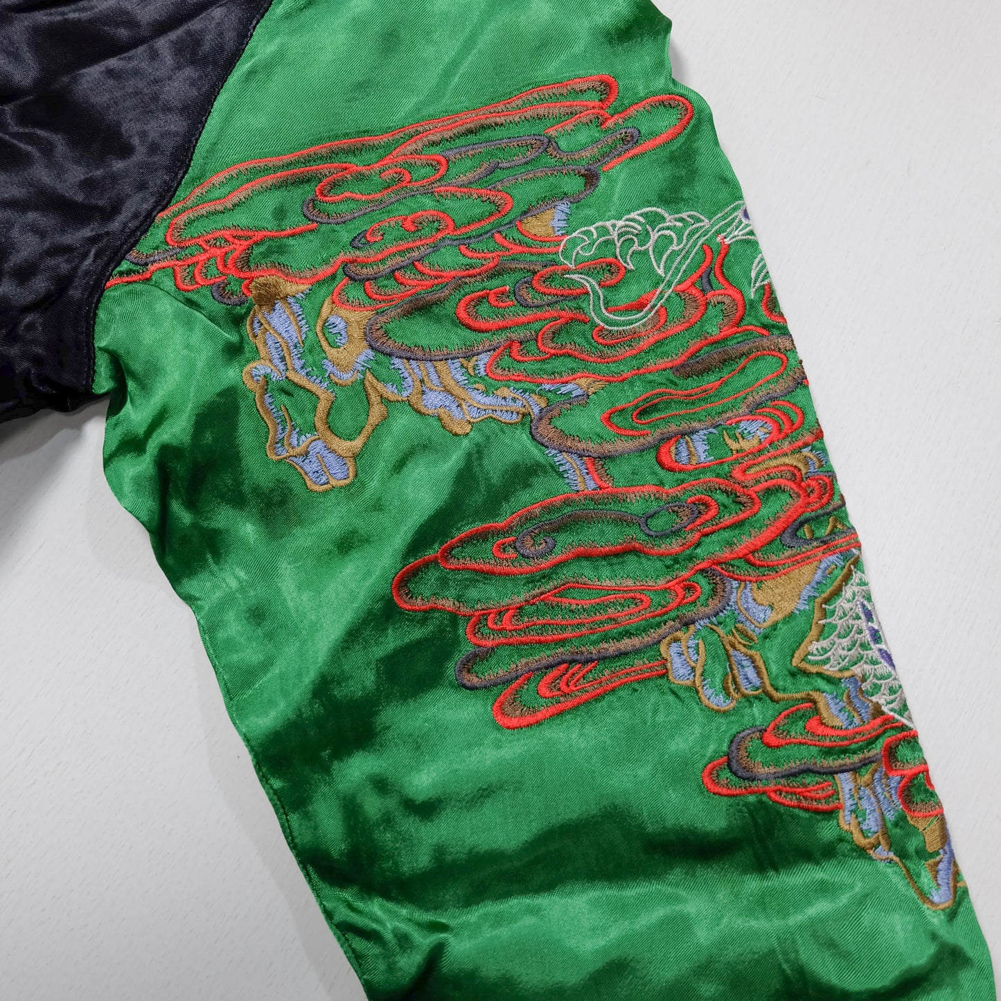 GASBAG Punk Rock Vintage Japanese Japan Skeleton Fish Dragon Nihongo Green Embroidered Yokosuka Jumper Bomber Sukajan Souvenir Jacket M