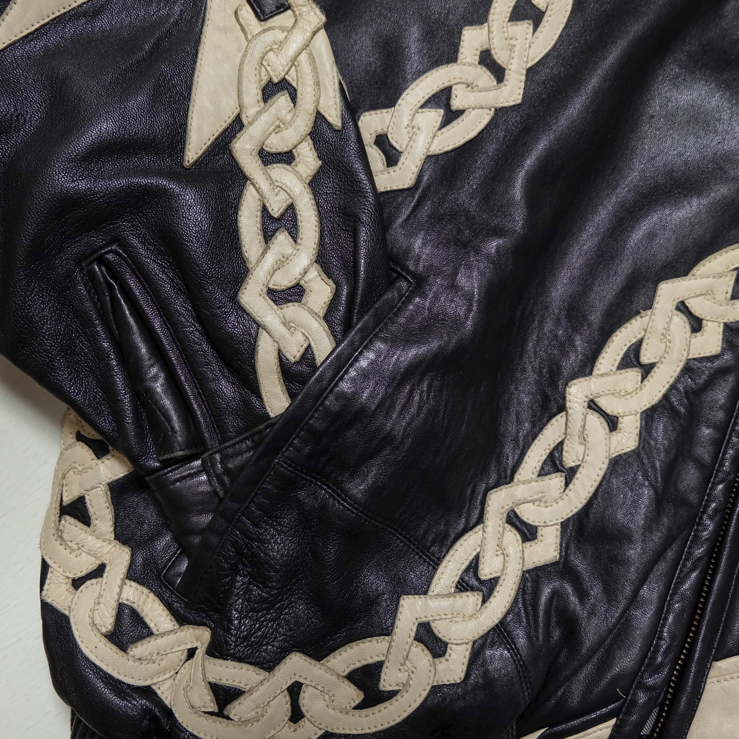 Vintage Marc Buchanan Pelle Pelle Leather Jacket Size 38 Black Cream Chain Sword Hip Hop Bomber 90s Oversized Blouson