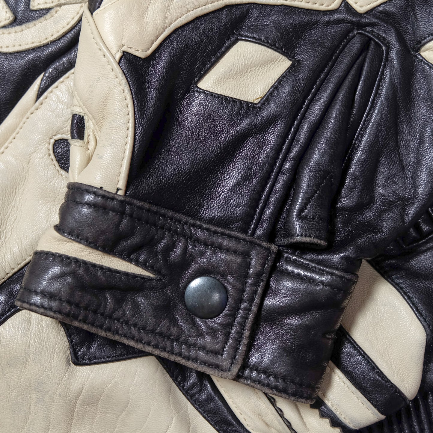 Vintage Marc Buchanan Pelle Pelle Leather Jacket Size 38 Black Cream Chain Sword Hip Hop Bomber 90s Oversized Blouson