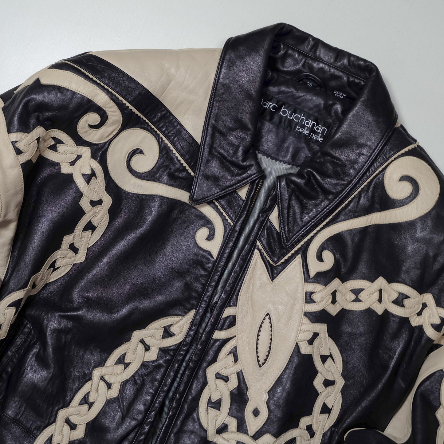 Vintage Marc Buchanan Pelle Pelle Leather Jacket Size 38 Black Cream Chain Sword Hip Hop Bomber 90s Oversized Blouson