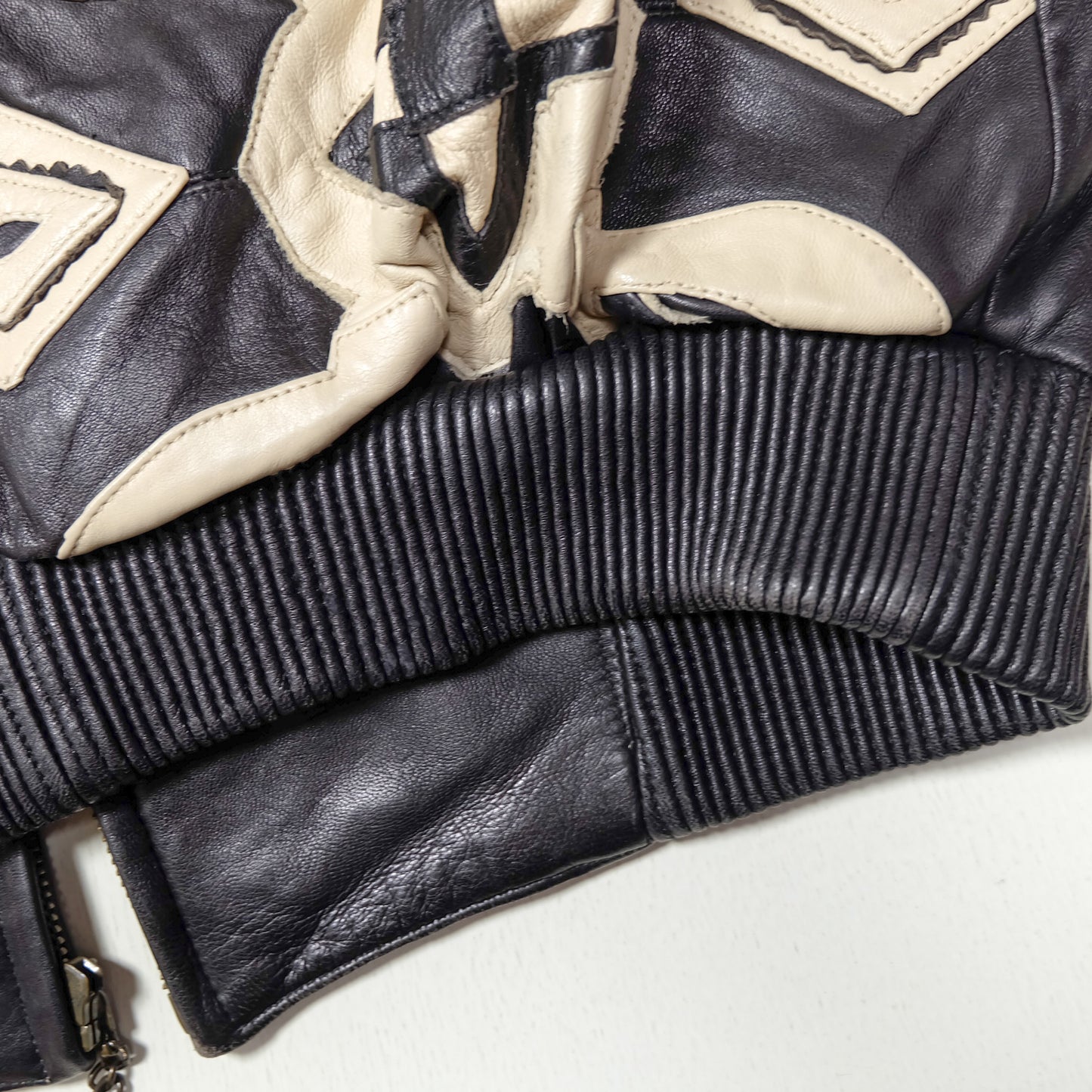 Vintage Marc Buchanan Pelle Pelle Leather Jacket Size 38 Black Cream Chain Sword Hip Hop Bomber 90s Oversized Blouson