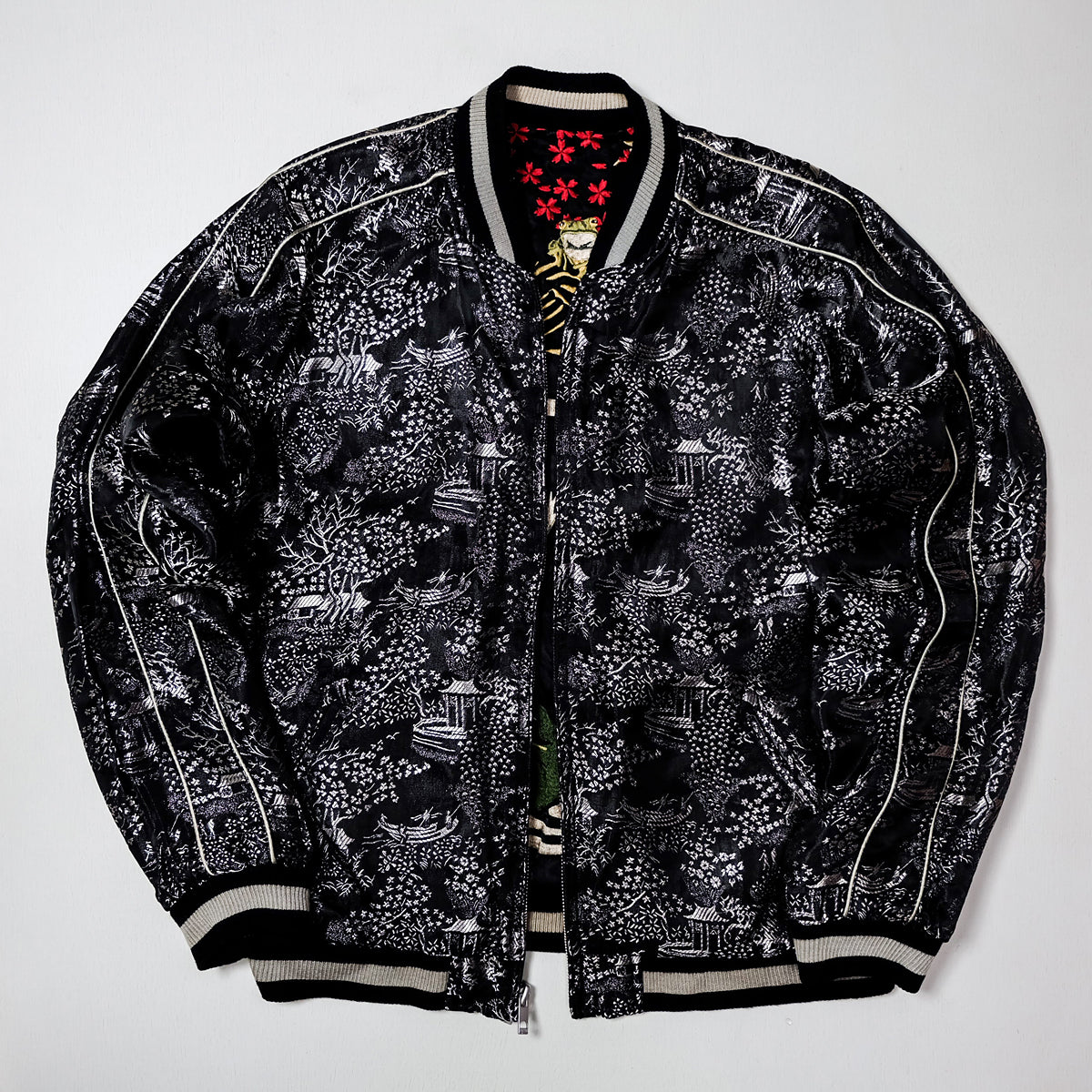 Rare San Maruichi Frog Sukajan Jacket L-XL Reversible Kaeru Moon Sakura Momiji Japanese Embroidered Souvenir Bomber