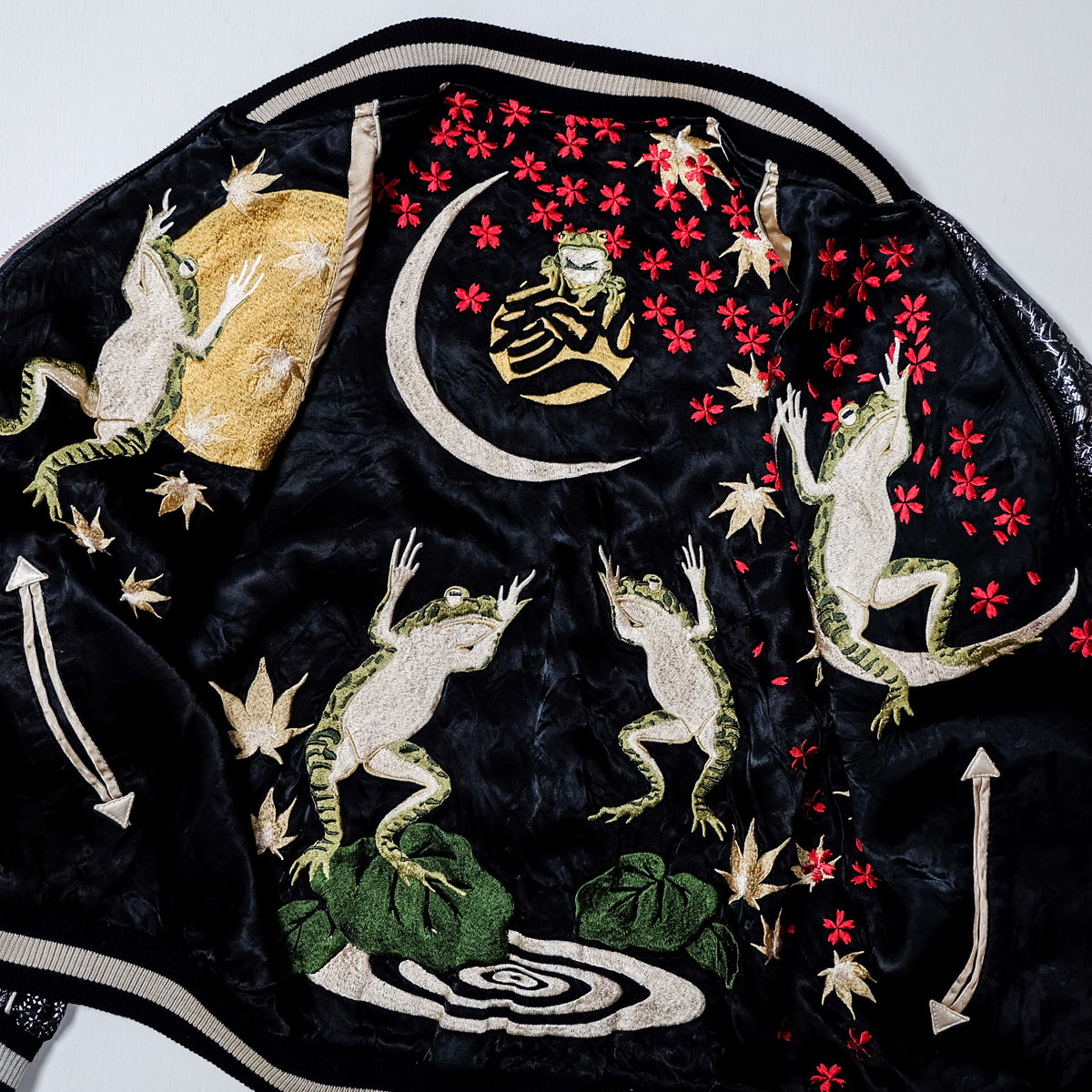 Rare San Maruichi Frog Sukajan Jacket L-XL Reversible Kaeru Moon Sakura Momiji Japanese Embroidered Souvenir Bomber