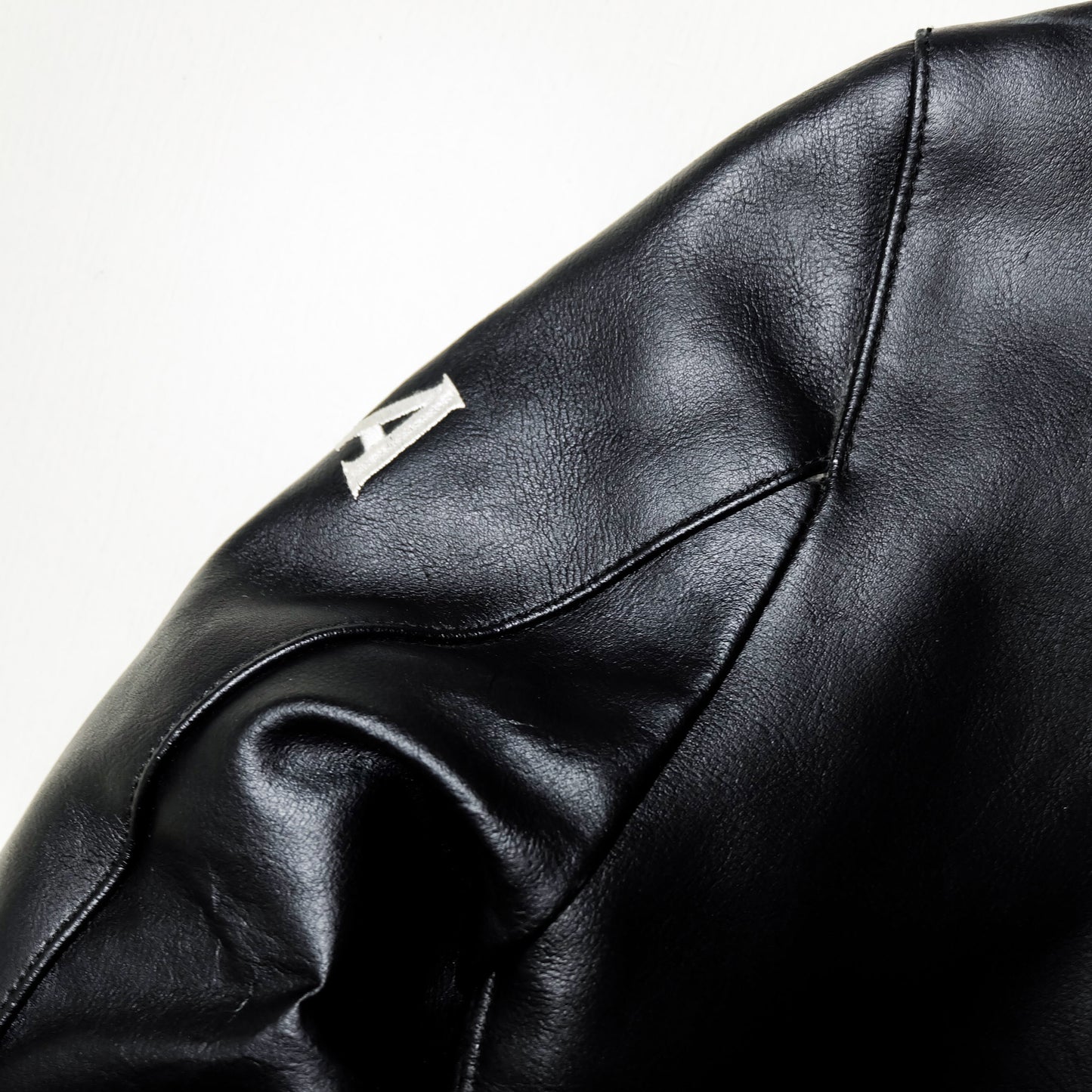 Rare CROWS × WORST T.F.O.A Yanagi Shinji Leather Jacket Size 38 Skull Crossbones Cropped Heads Biker Rider