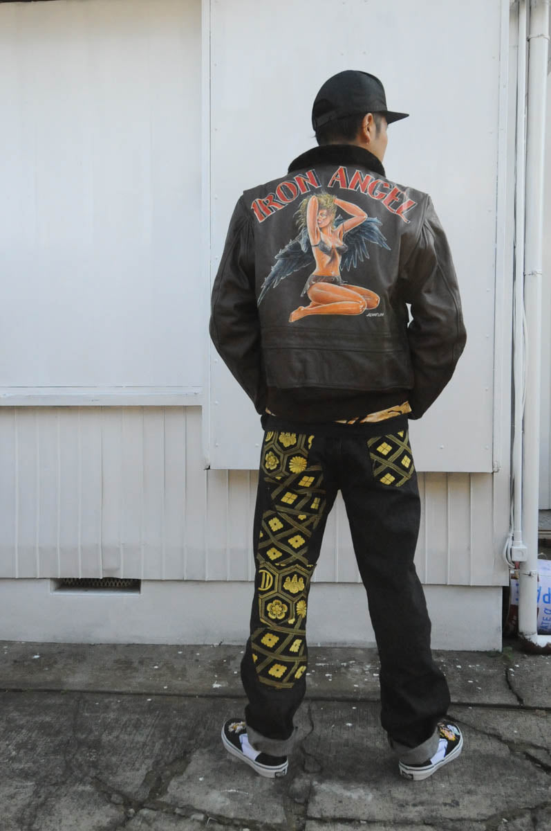 Chaqueta de vuelo G-1 de la Marina de EE. UU. de 1977, de Ralph Edwards, arte pin-up pintado en la nariz «Iron Angel», MIL-J-7823E, talla 44