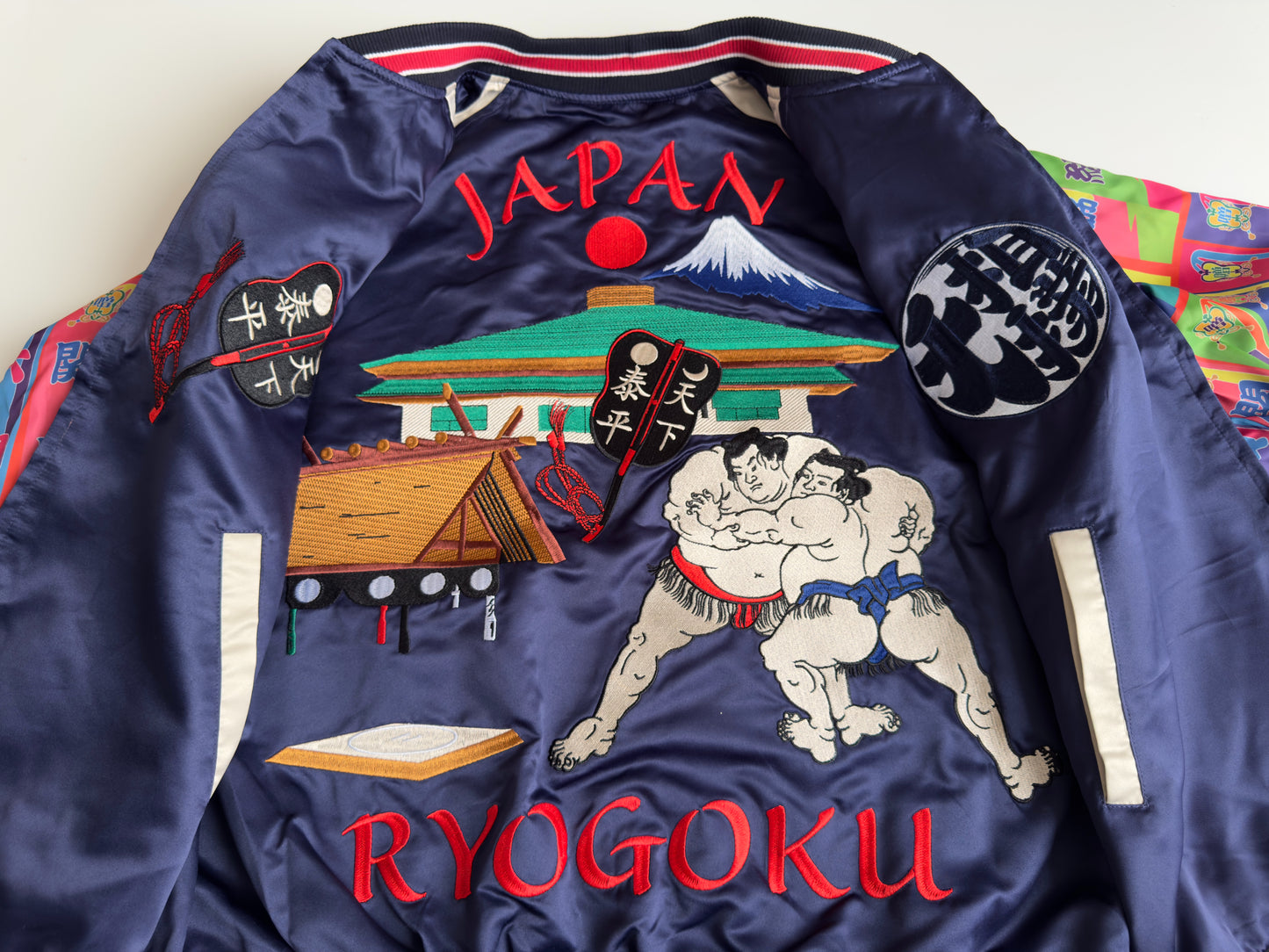 Reversible Ryogoku Sumo Wrestler Sukajan Jacket Japan Mt Fuji Embroidered Japanese Souvenir Bomber Navy Ivory L-XL