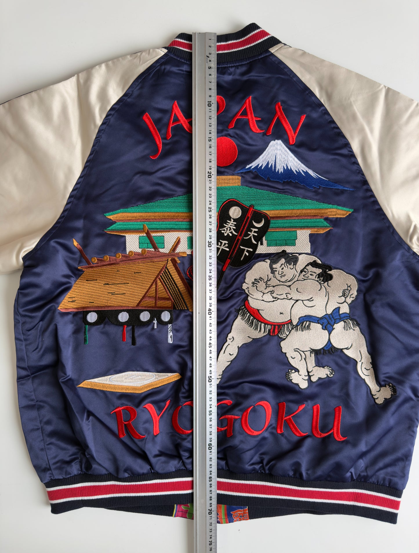 Reversible Ryogoku Sumo Wrestler Sukajan Jacket Japan Mt Fuji Embroidered Japanese Souvenir Bomber Navy Ivory L-XL