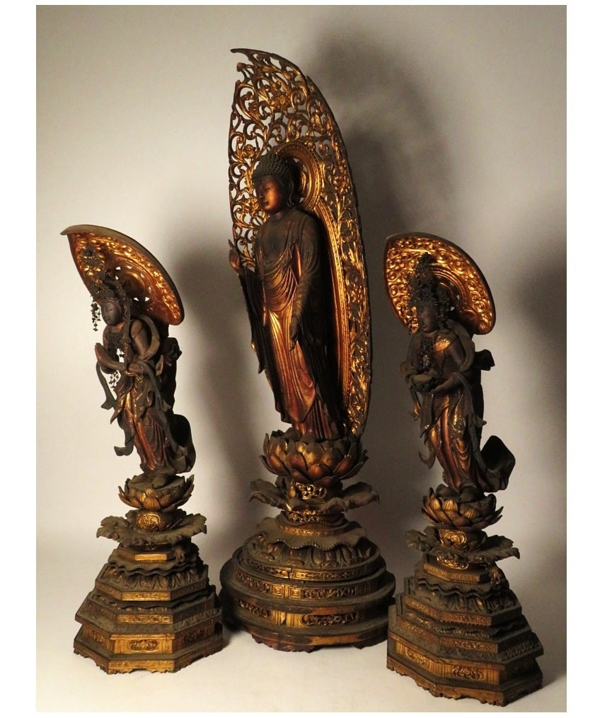 Amida Nyorai Triad — Edo–Meiji Wooden Buddhist Sculpture Set, Temple-Scale Devotional Installation (68 cm)