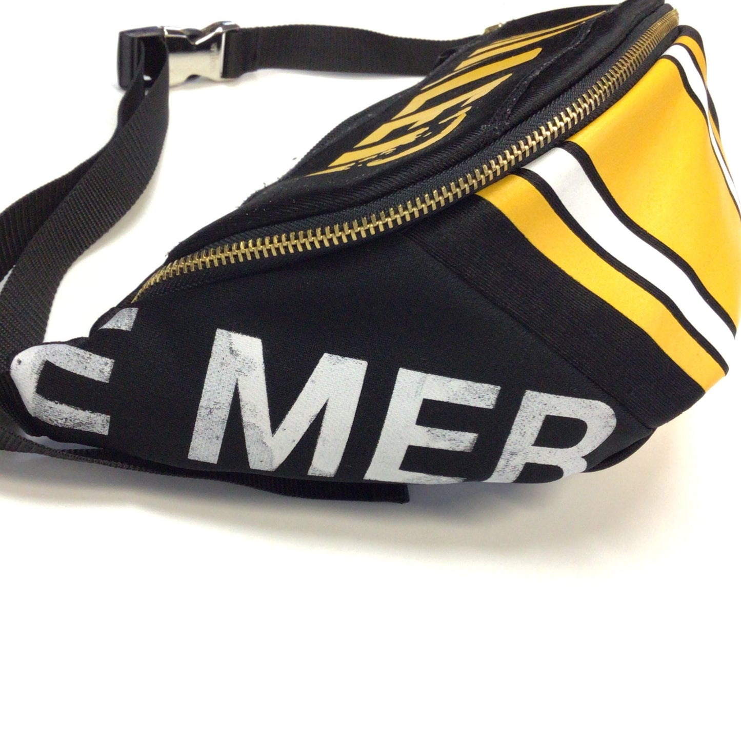 NFL Football Jersey  "MILLER" Amekaji Japanese Vintage Handmade Custom One and Only One Cote Mer Upcycle Sustainable Upscale Street Fashion Embroidered Remake Deconstructed Shirts Waist Bag