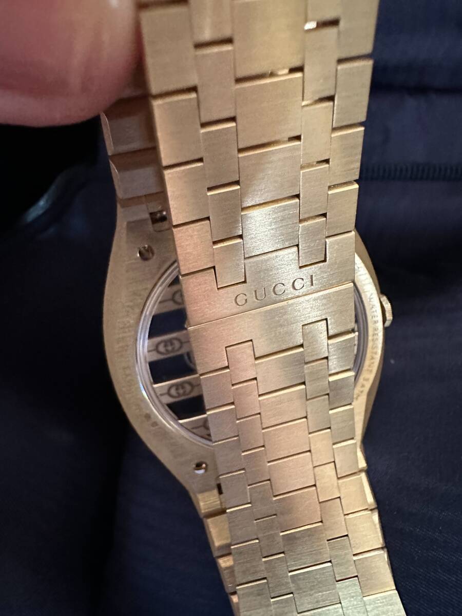 Gucci 25H Skeleton Flying Tourbillon · 18K Yellow Gold · Integrated Gold Bracelet · Cal. GG727.25.TS