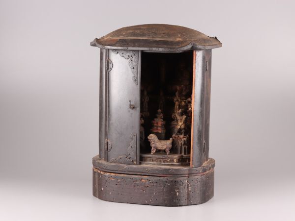 Edo-Period Multi-Figure Buddhist Zushi Shrine (Carved Wood) — Portable Devotional Altar Assembly