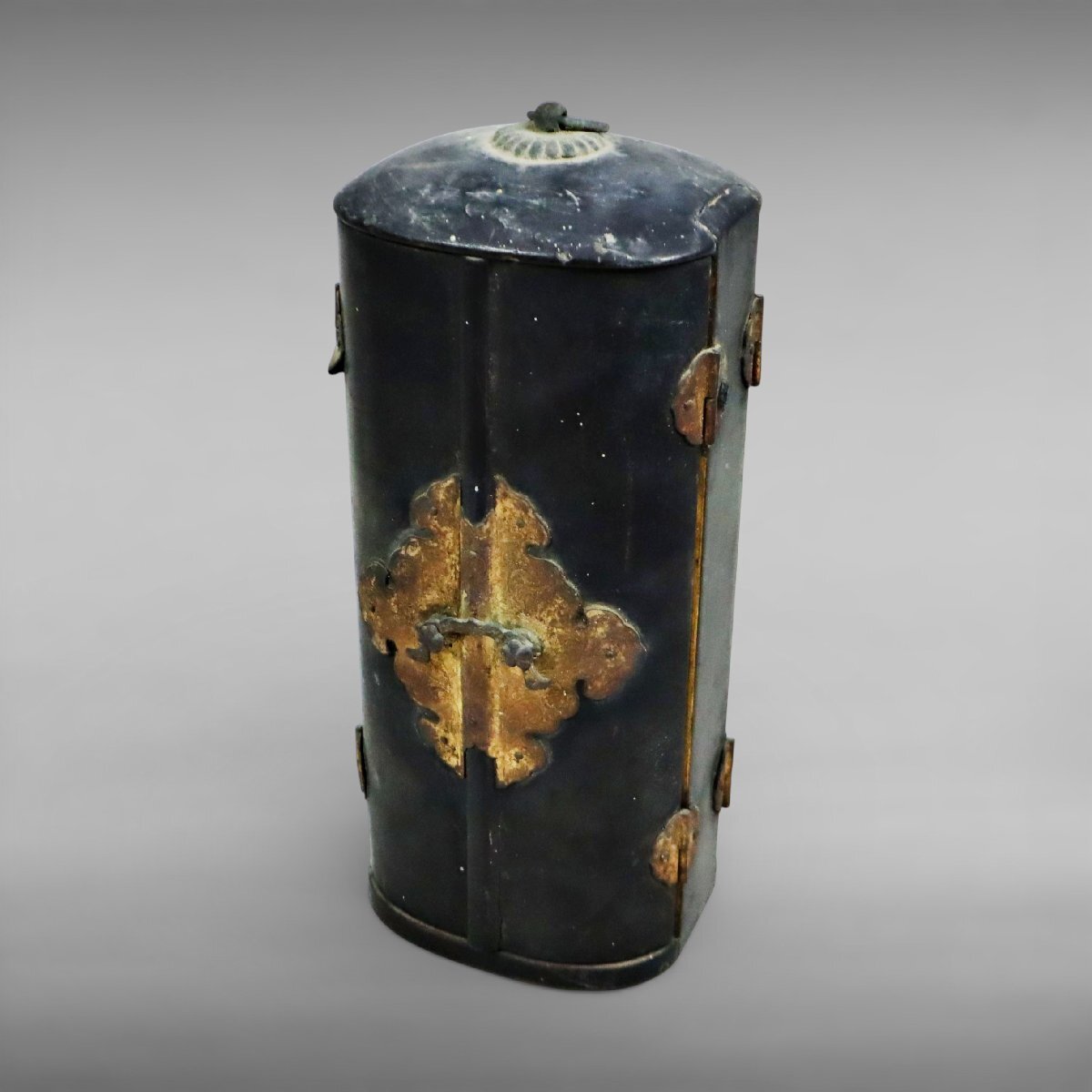 Edo-Period Gilt Zushi Shrine with Bronze Reliquary (Goritō) — Four Heavenly Kings Imagery