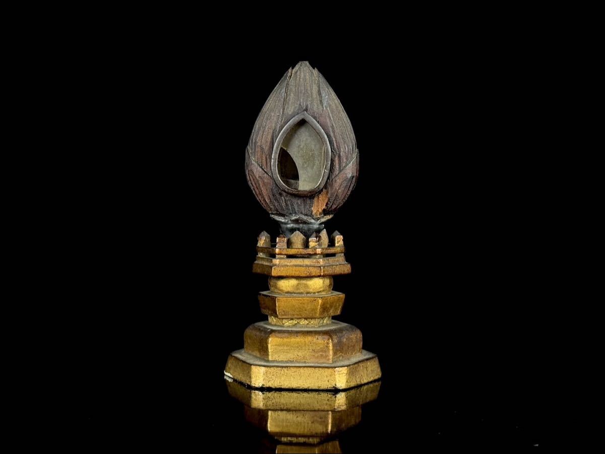 Edo-Period Wooden Goritō Reliquary — Lotus-Form Buddhist Devotional Object