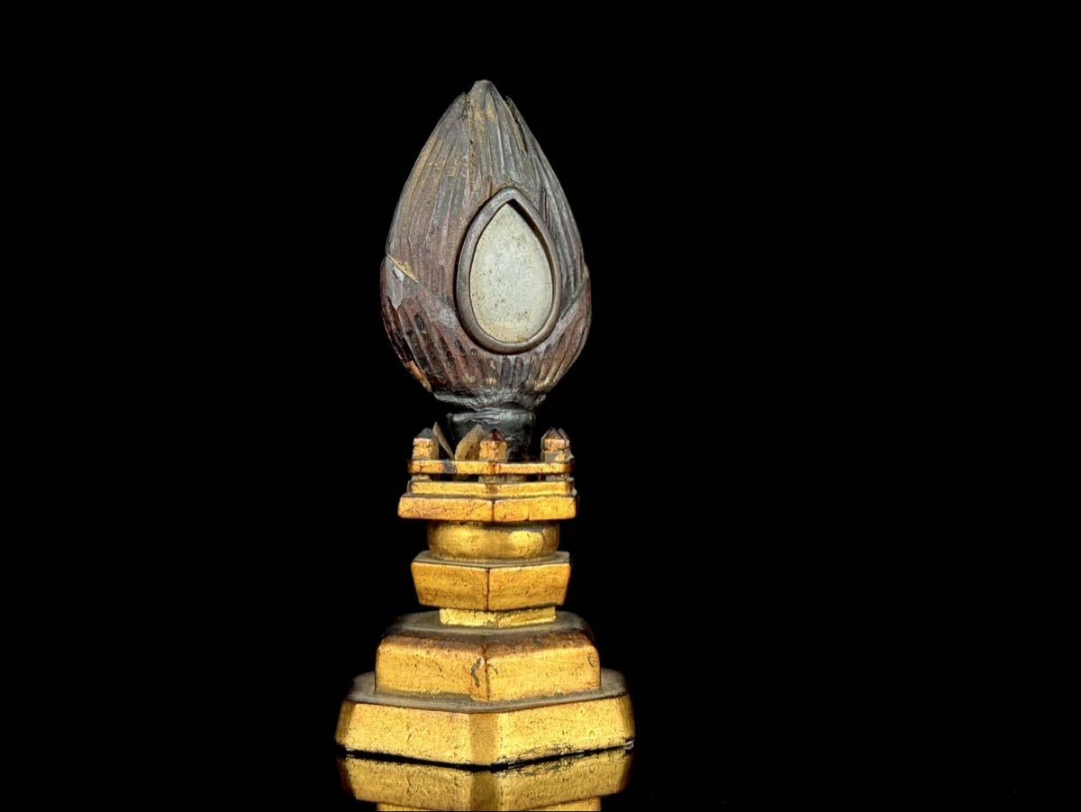 Edo-Period Wooden Goritō Reliquary — Lotus-Form Buddhist Devotional Object