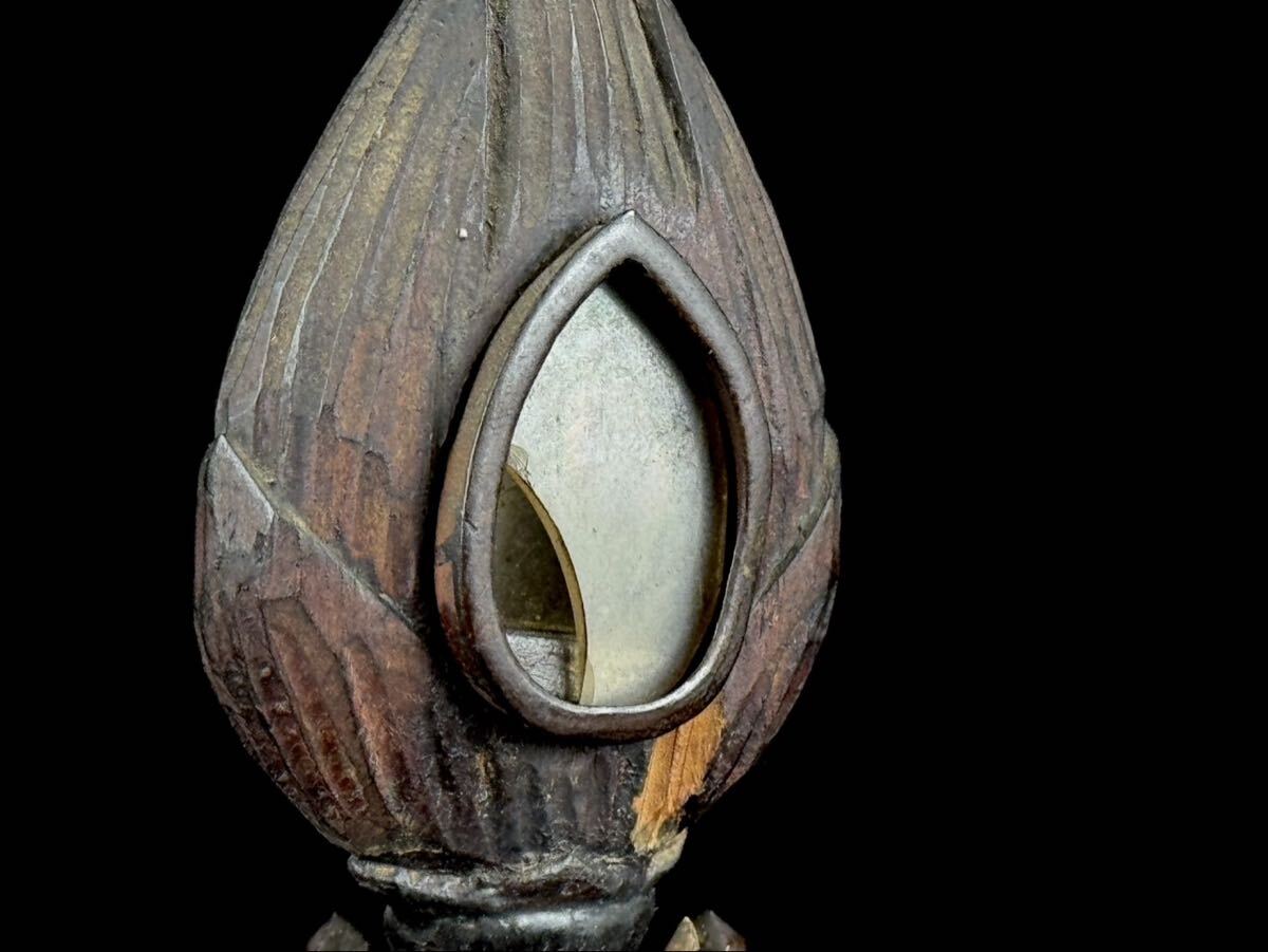 Edo-Period Wooden Goritō Reliquary — Lotus-Form Buddhist Devotional Object