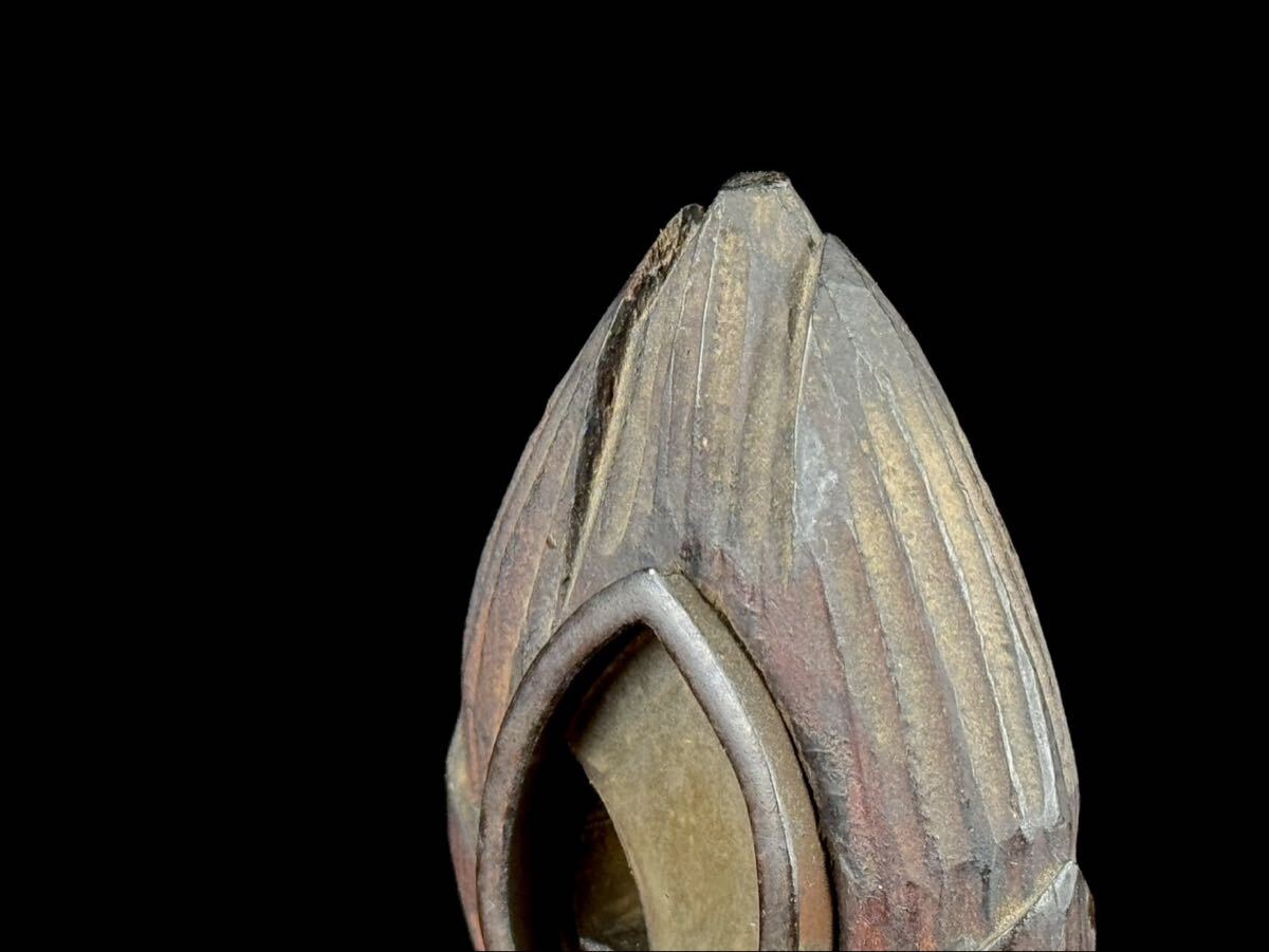 Edo-Period Wooden Goritō Reliquary — Lotus-Form Buddhist Devotional Object