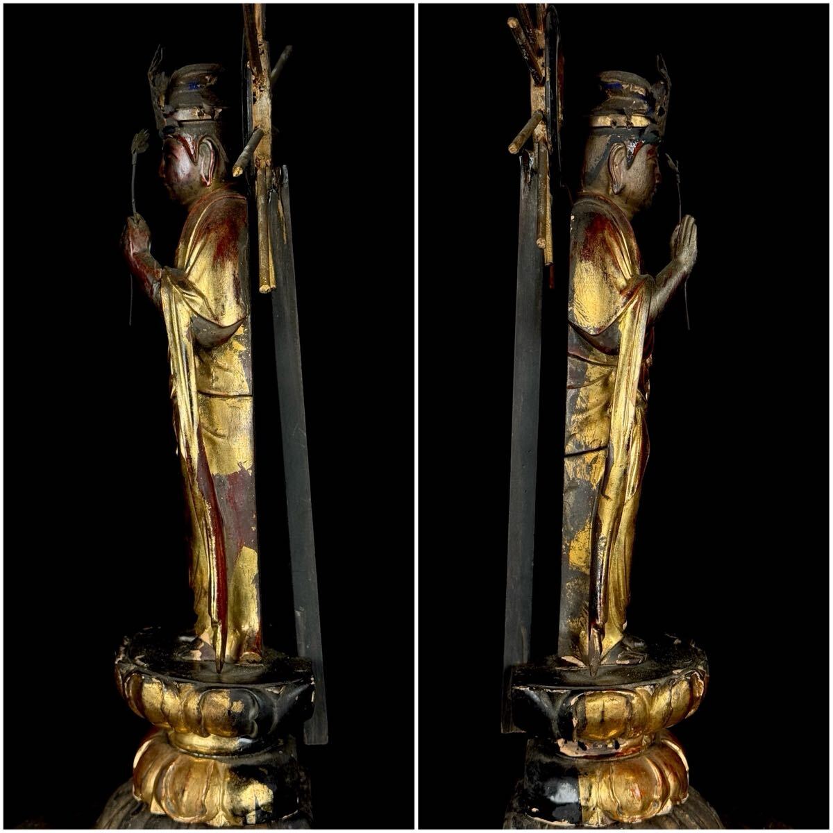 Edo-Period Wooden Kannon Bosatsu in Zushi — Gilt Devotional Shrine Sculpture