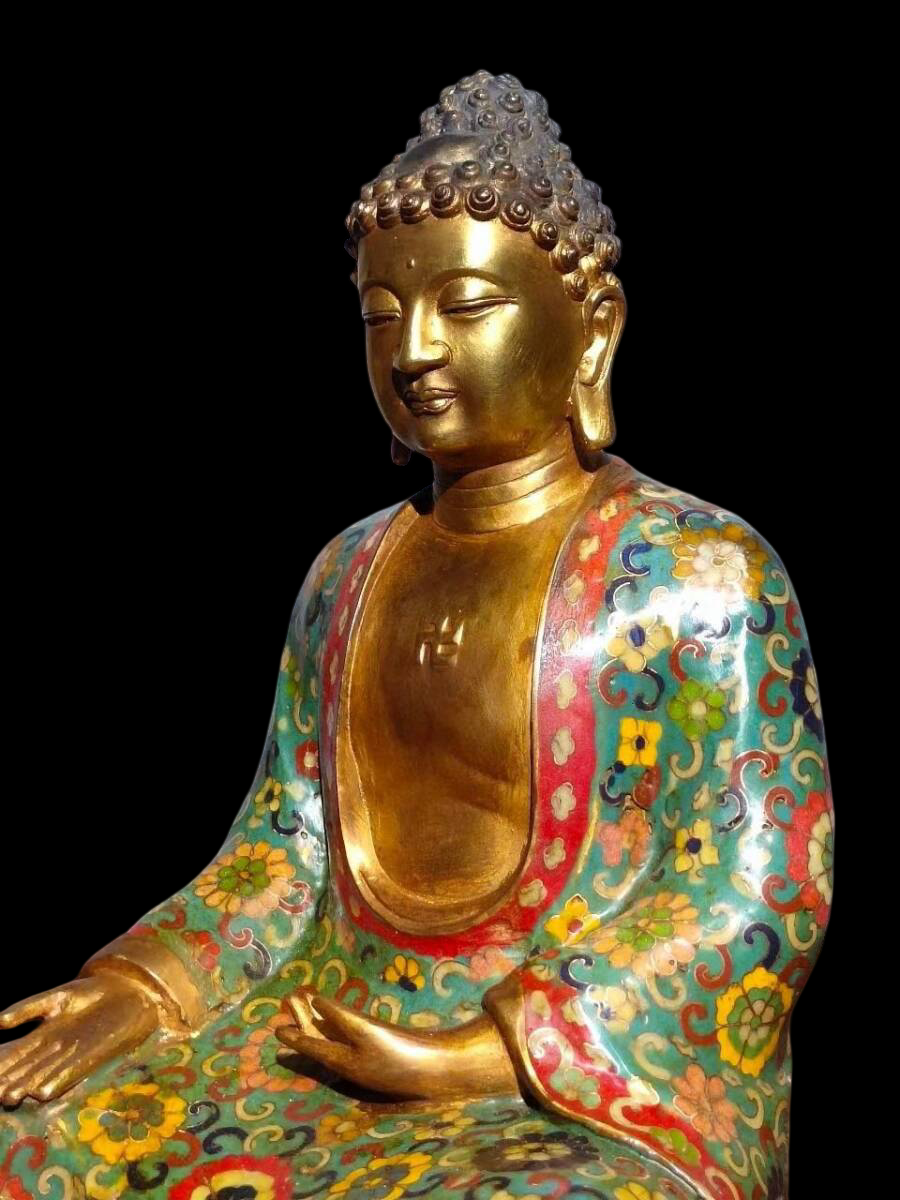 Cloisonné-Enamel Shakyamuni Buddha — Gilt Face, Floral Robe, Enamel on Copper, 32 cm Seated Figure (Chinese Style, Offered from Japan)